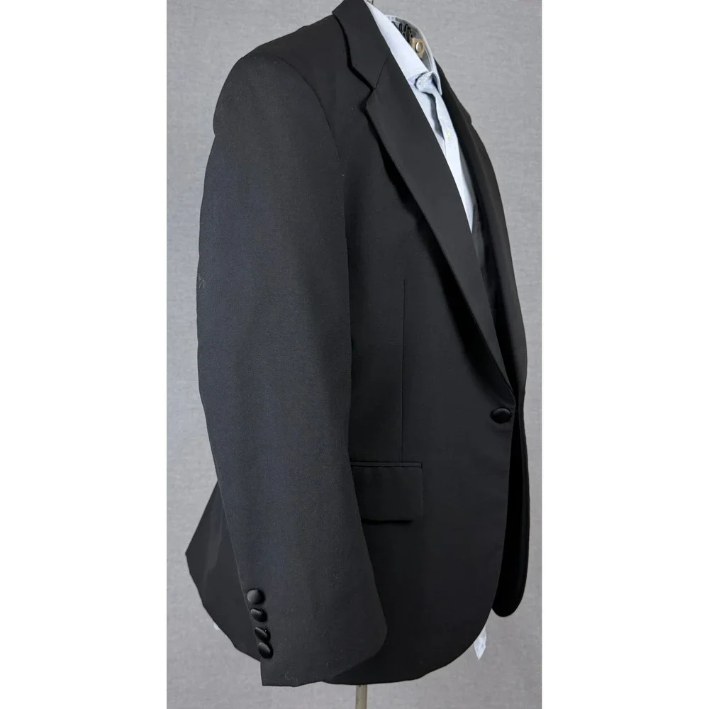 Tom James Executive Collection Men Black Tuxedo Jacket Peak Lapel 42R Blazer